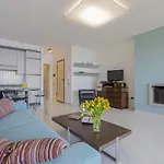 شقة Ada C208 *